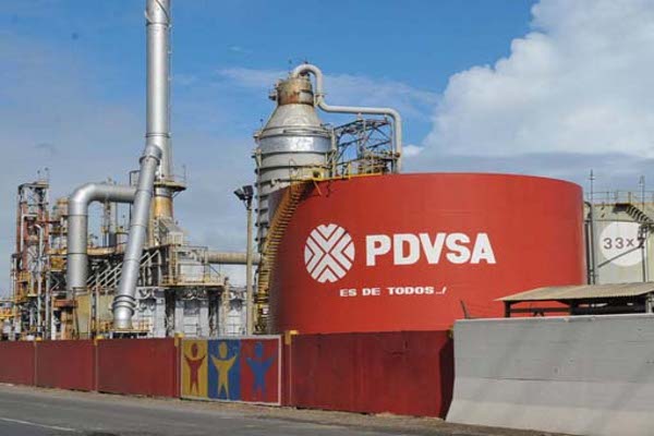 دولت آمریکا چندین شخص را به اتهام فروش نفت ونزوئلا در ازای تتر تحت پیگرد قرار داد